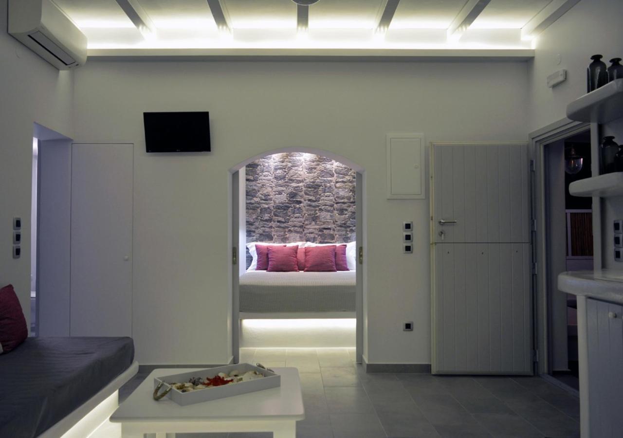 Seashell Mandrakia Sea View Villa Екстериор снимка