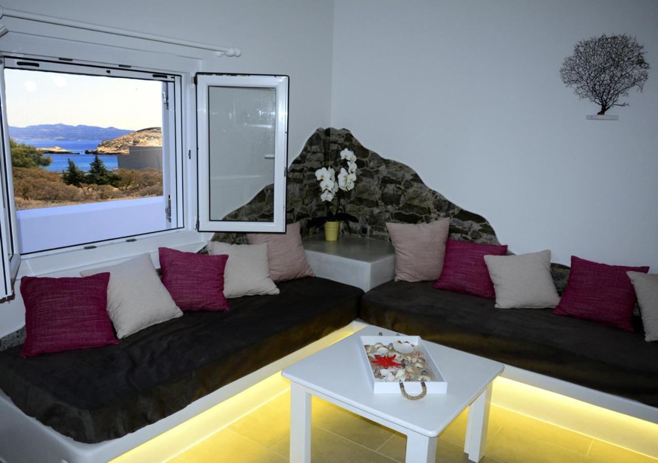 Seashell Mandrakia Sea View Villa Екстериор снимка